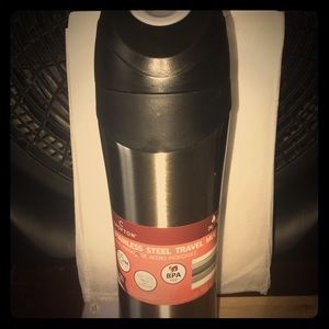 Crofton stainless steel spill proof travel mug